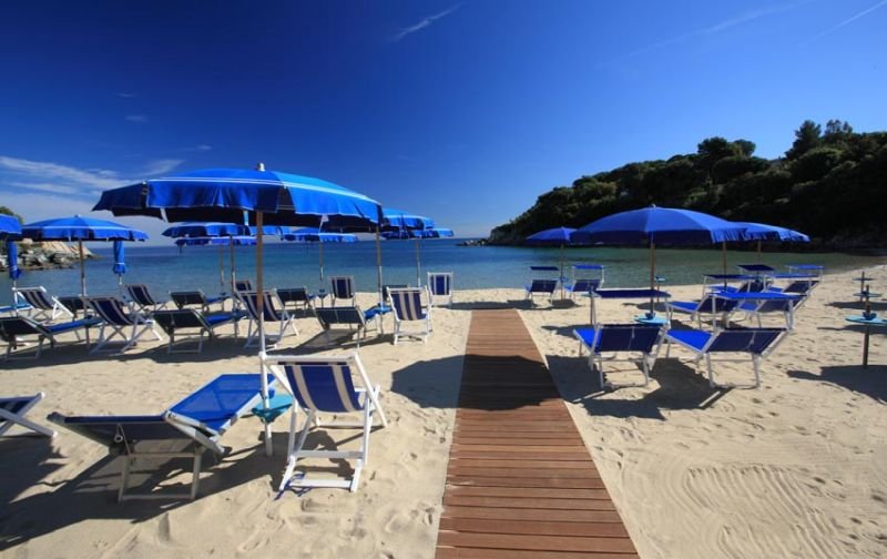 Valle Verde Beach Club