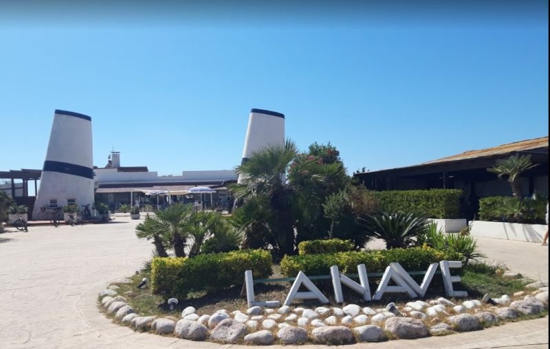 Stabilimento Balneare La Nave