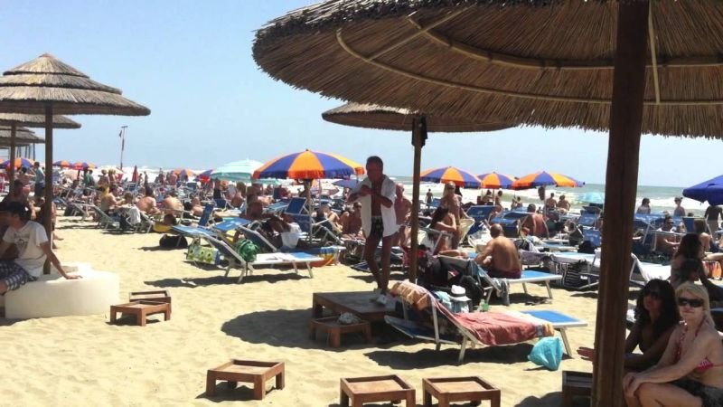 Mecs Beach - 4