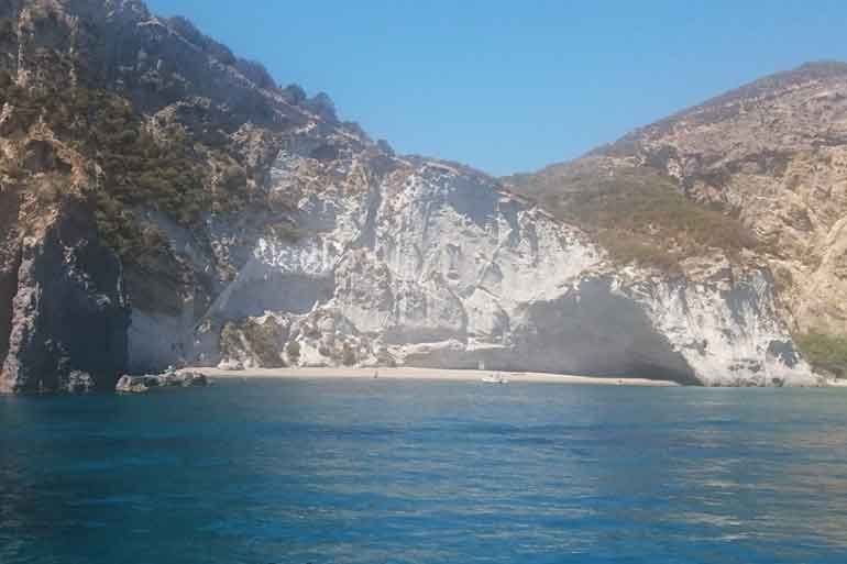 Spiaggia Di Frontone - 2