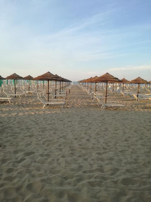 Lamby's Beach 93 - 2