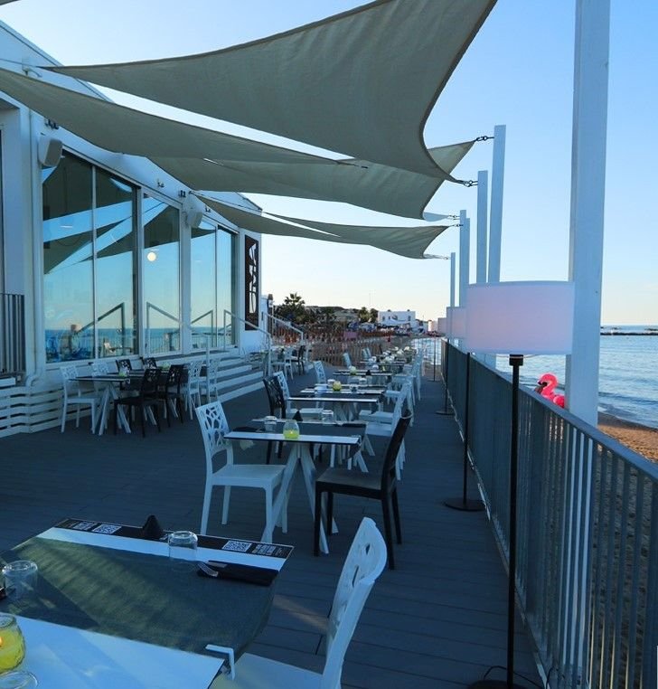 Uma Beach Club - 4