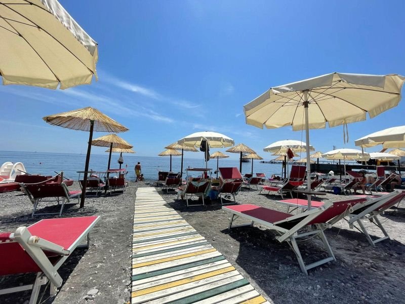 Lido La Baia Dei Delfini - 2