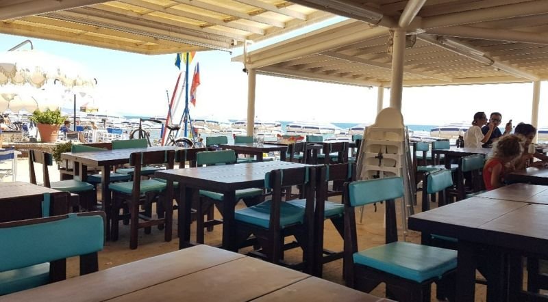 La Valletta Beach Club - 2