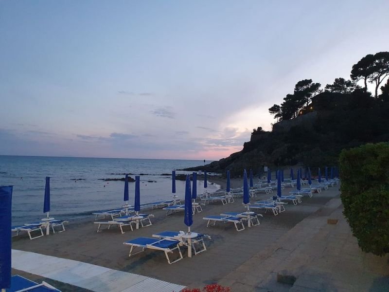 La Valletta Beach Club - 3