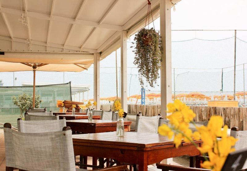Saraghina Beach And Restaurant - 3