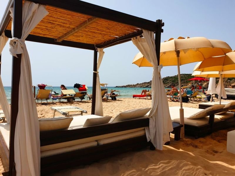 Arveskida Beach Club - Domus De Maria