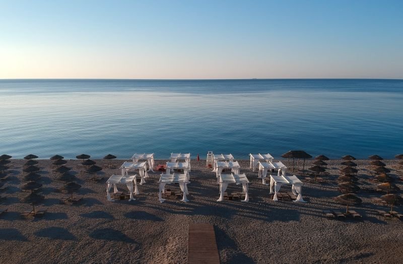 Lido Syrah Relax Beach