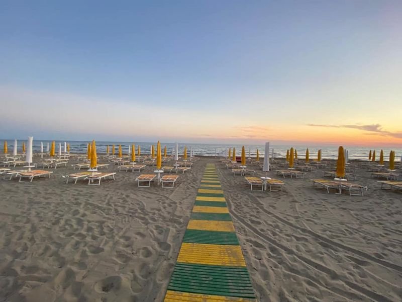 Lido Onbesonne Beach