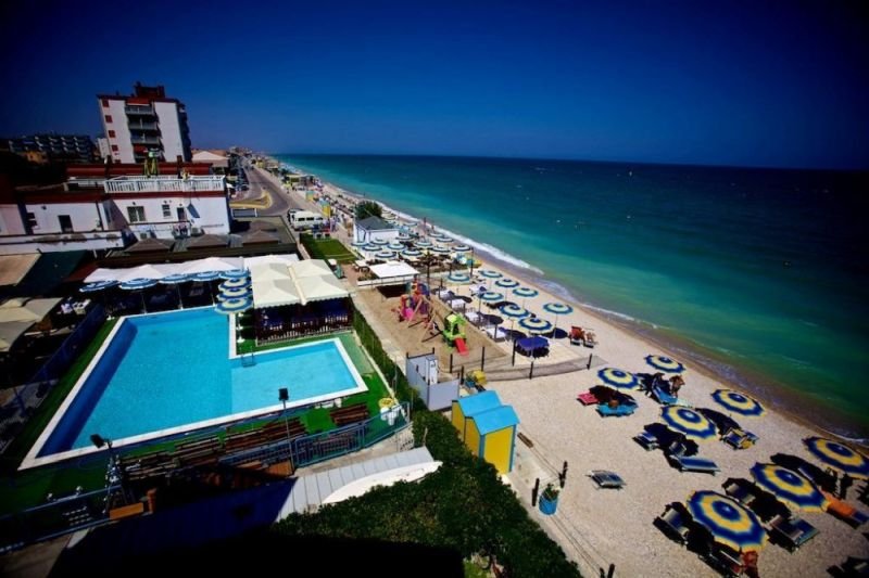 Stone Beach - Marotta
