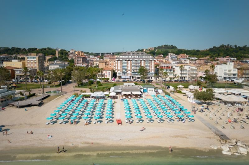 Esabeach Chalet - 2