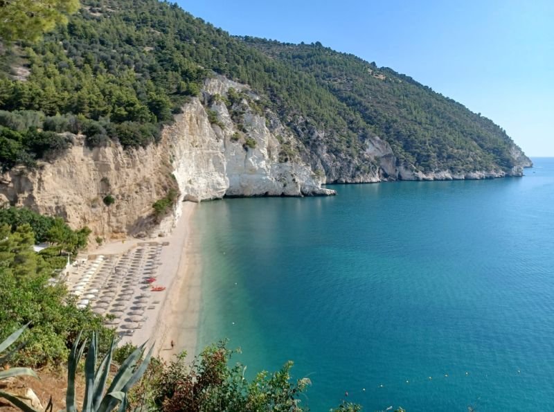 Baia Dei Faraglioni - 2