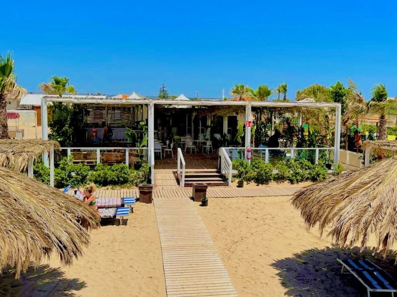 Sun & Beach Club - 5