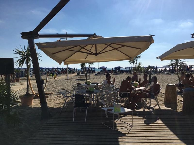 Mama Beach - 4