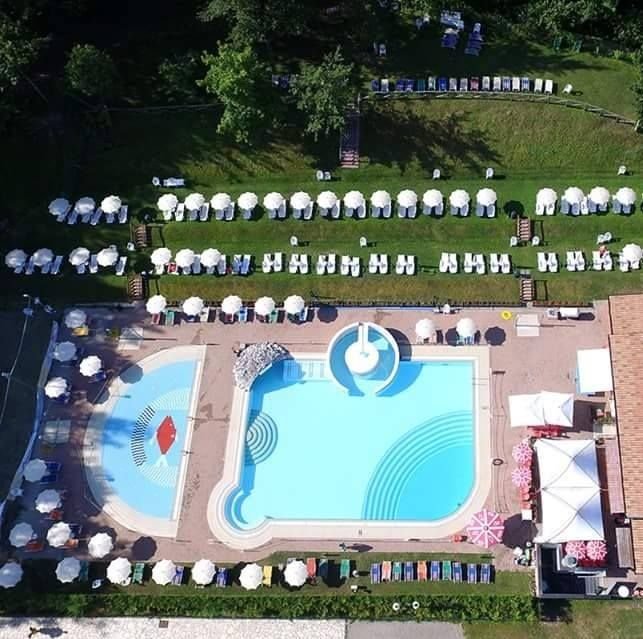 Piscina di Corniglio - 4