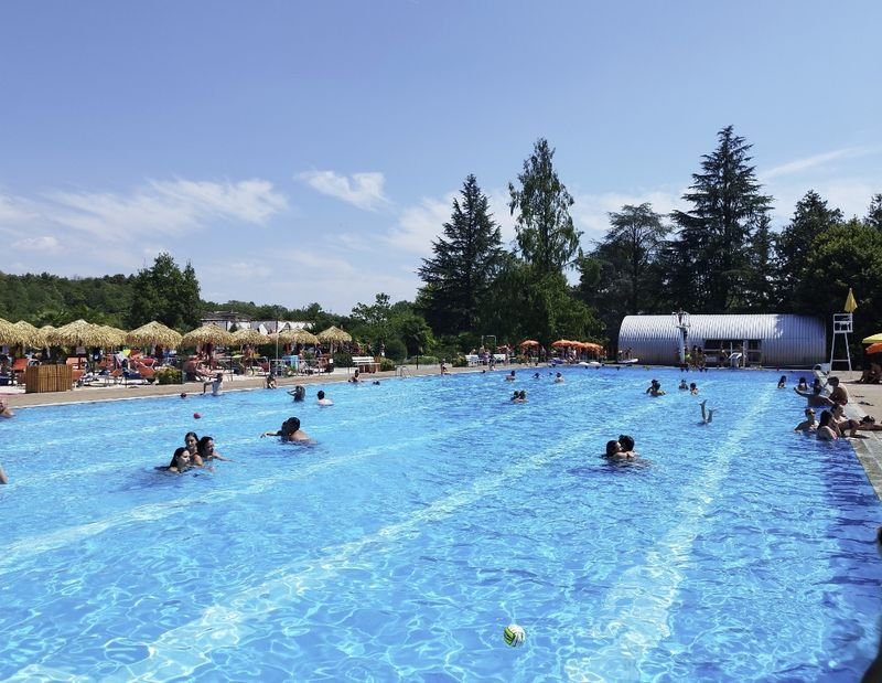 Piscina 3 Re - 5