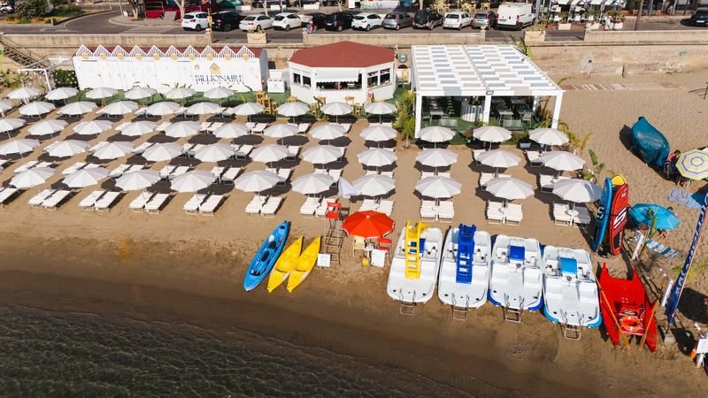 Billionaire Beach Club - 2