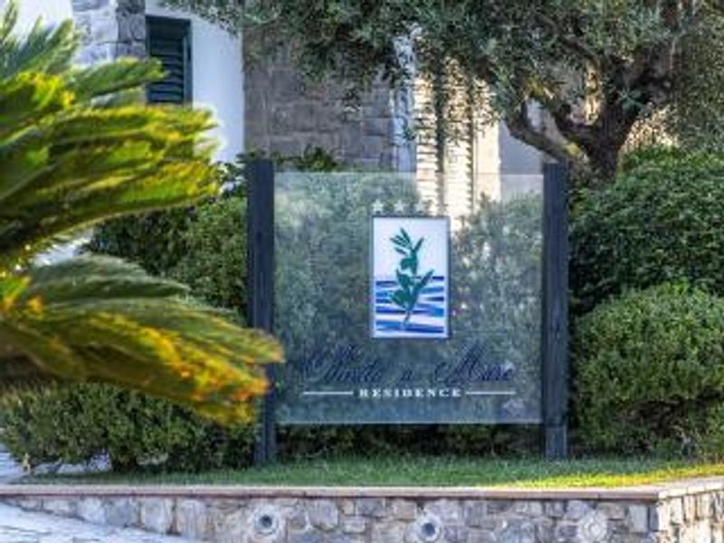 Oliveto A Mare Suite & Apartment - 5