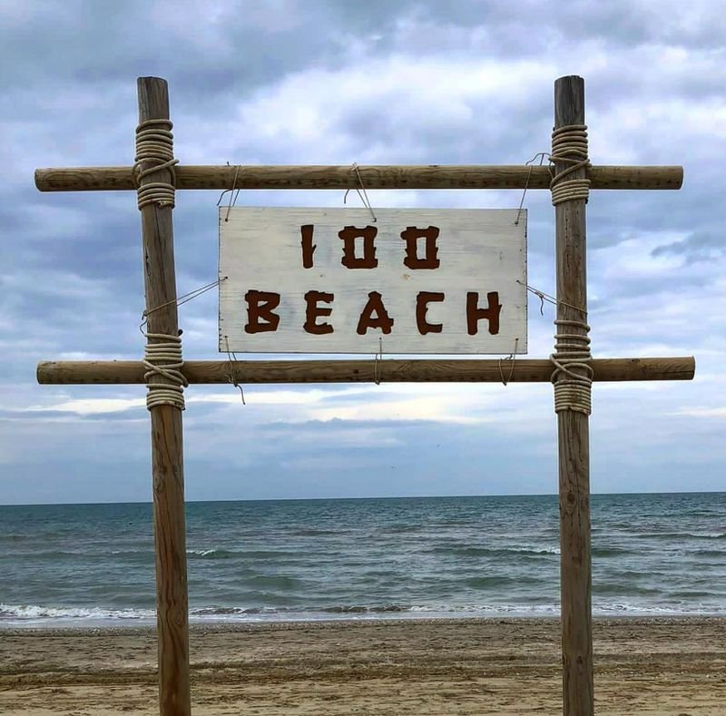 100 Beach
