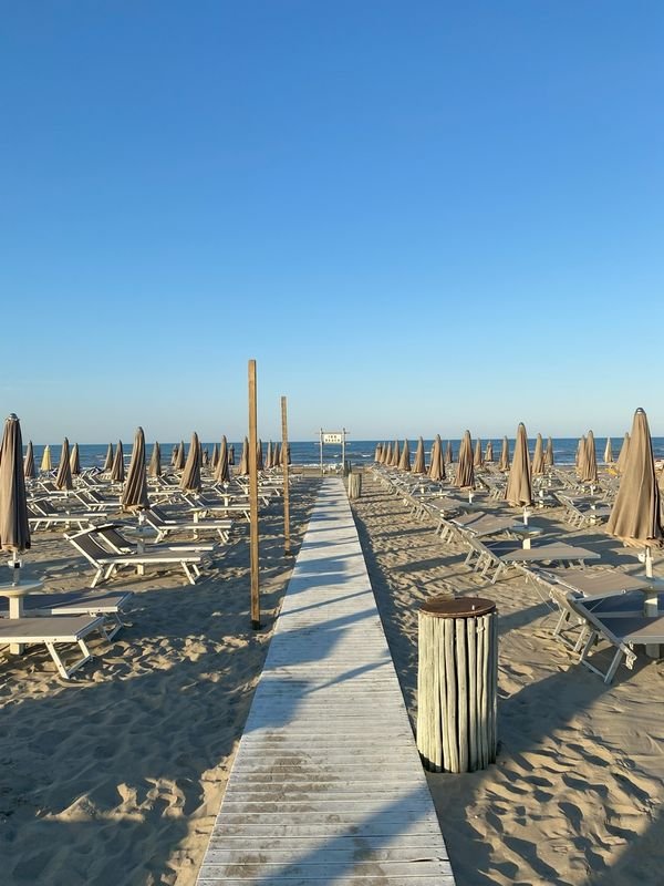 100 Beach - 3