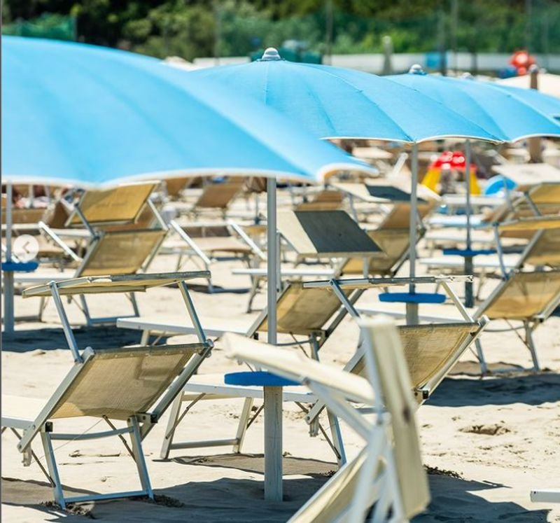 White Beach & Restaurant - 4