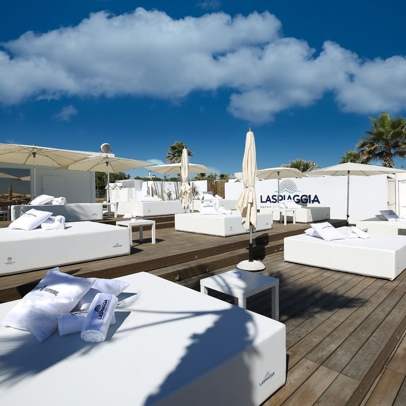 LAB Beach 44
