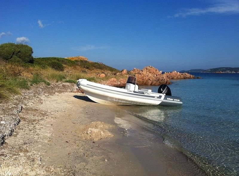 Mare & Servizi - Noleggio Gommoni - 5