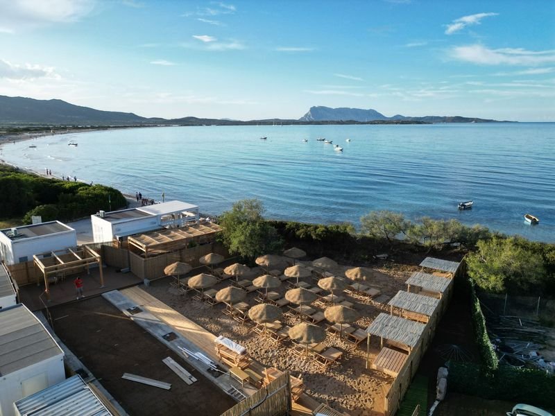 Arya Beach Club - 2
