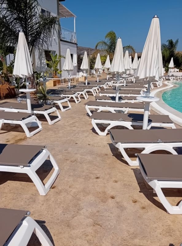 Nuez Pool & Party - 2