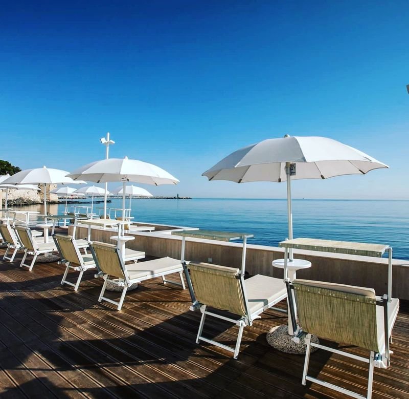 Aquae Restaurant - Lido Bella Venezia 1910 - Trani