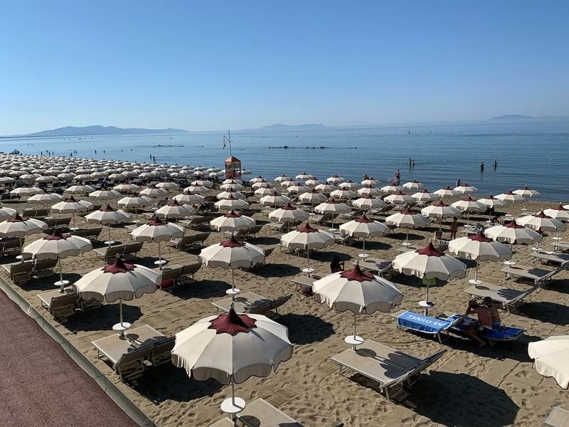 Bagno Laura - Castiglione della Pescaia
