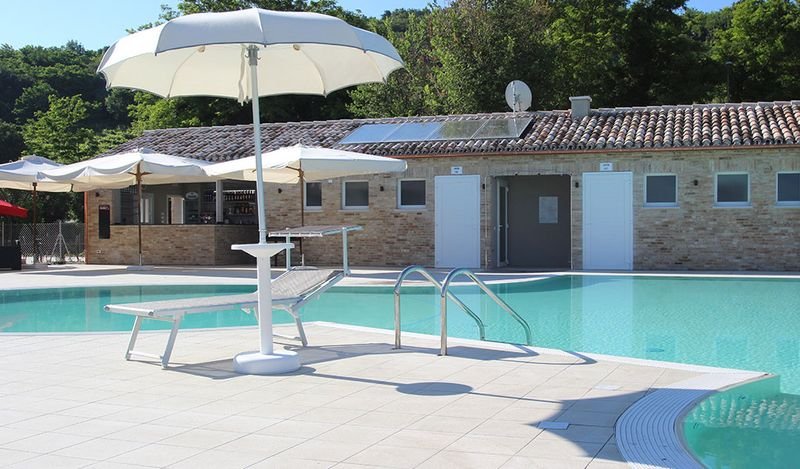 Piscina La Cantinaza - Colli al Metauro