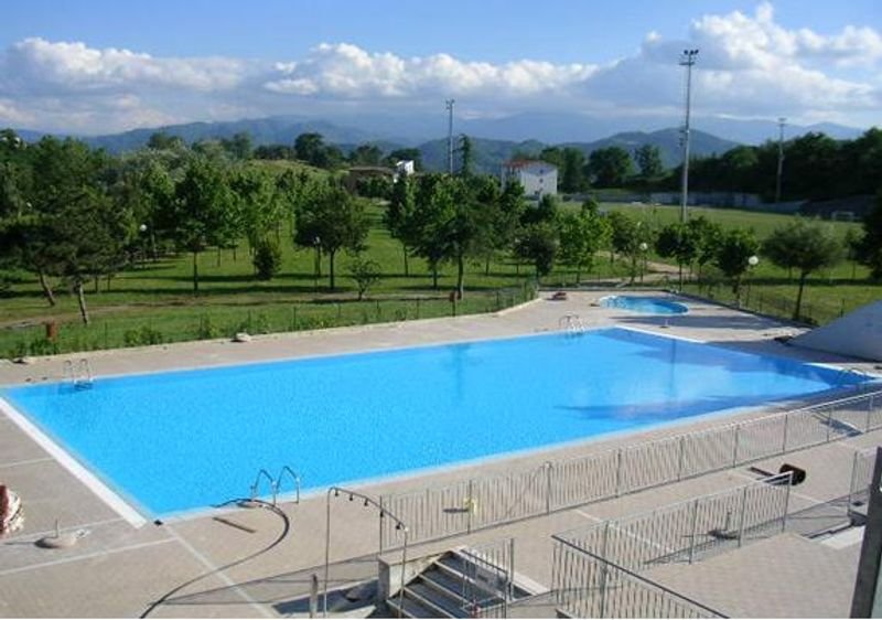 Piscina Comunale Di Venarotta - 2