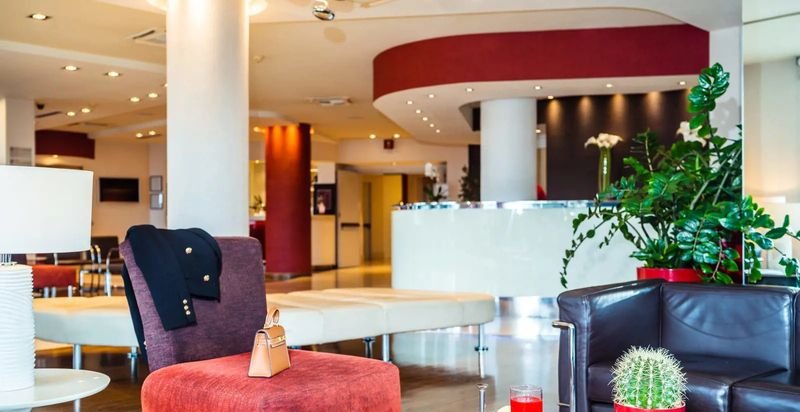 Jazz Hotel - 4