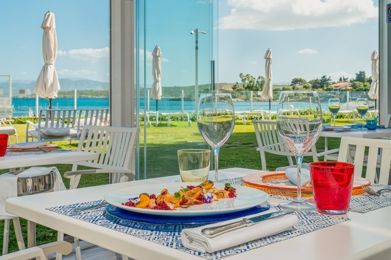 The Pelican Beach Resort & Spa - 3
