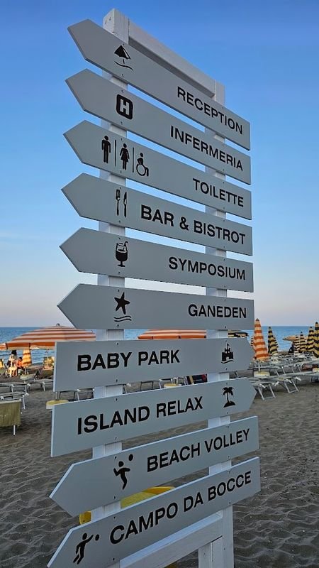 Caravel Beach Club & Lounge - 5